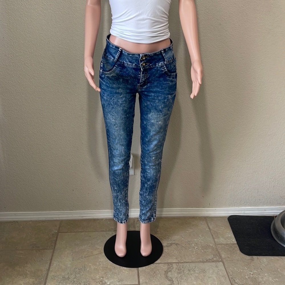 Women’s jeans